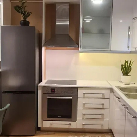 La Comfy Ap * Sarande