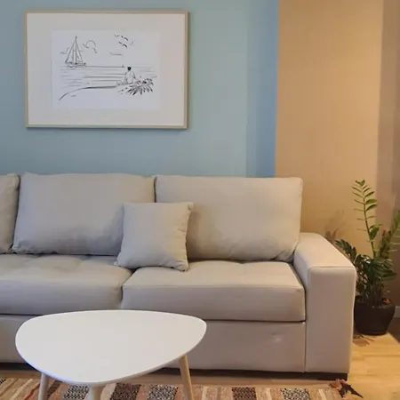 La Comfy Ap