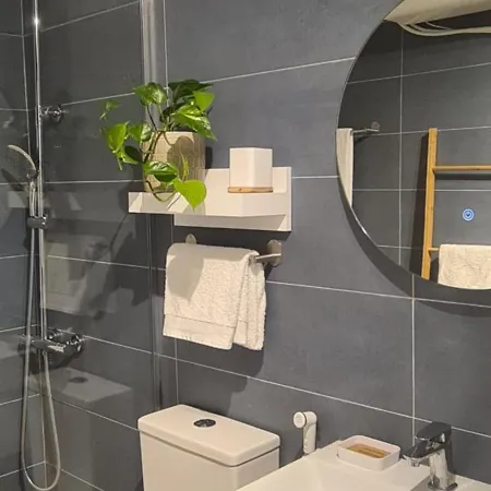 La Comfy Ap Sarande