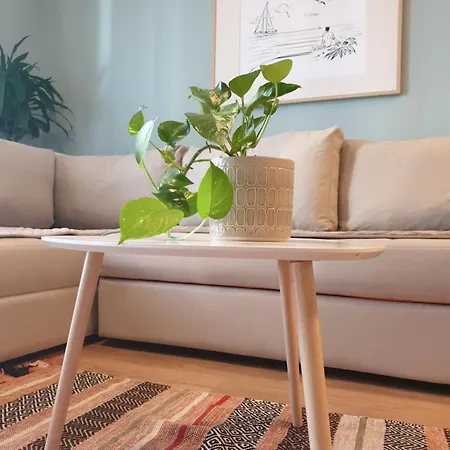 La Comfy Ap * Sarandë