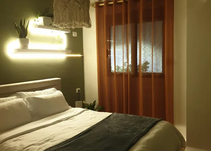 La Comfy Ap * Sarandë